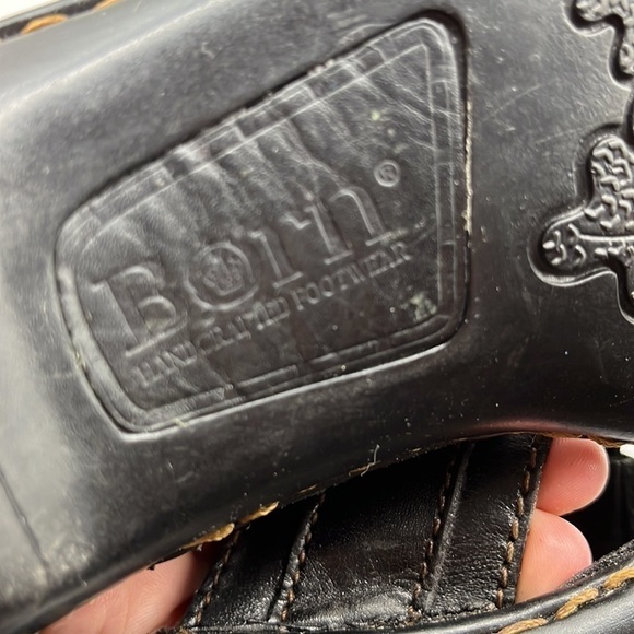 Born Leather Thong Sandals Flip Flops Sz 7. FFT0533C - Picture 7 of 7